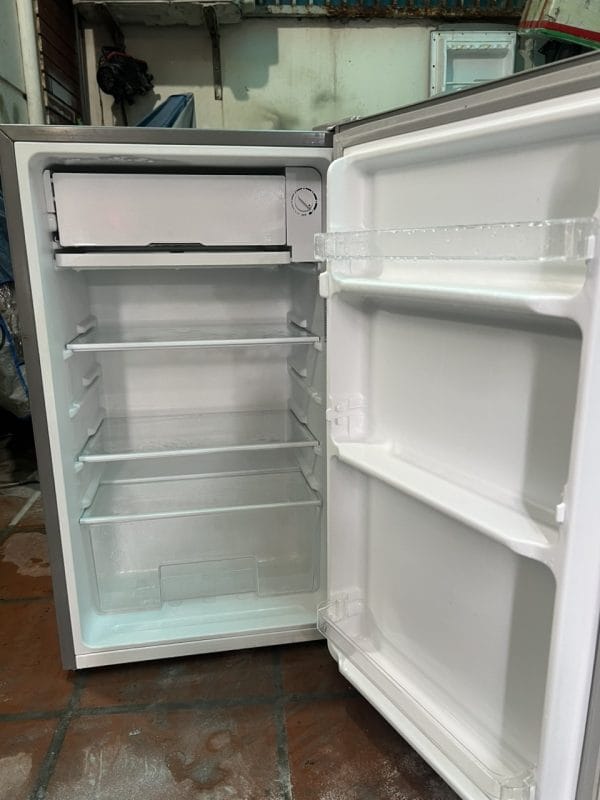 Tủ lạnh electrolux 90l - Ảnh 3